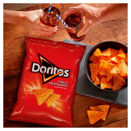 Doritos Chilli Heatwave Tortilla Chips Sharing Bag Crisps (18 x 70g)