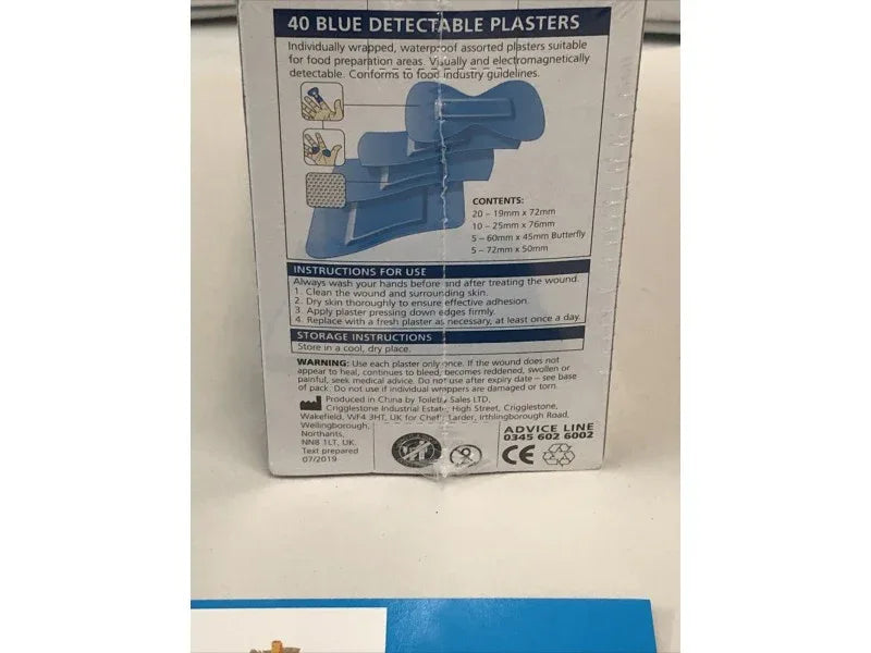 Chef's Larder Hygiene 40 Blue Detectable Plasters - Bulkbuydirect